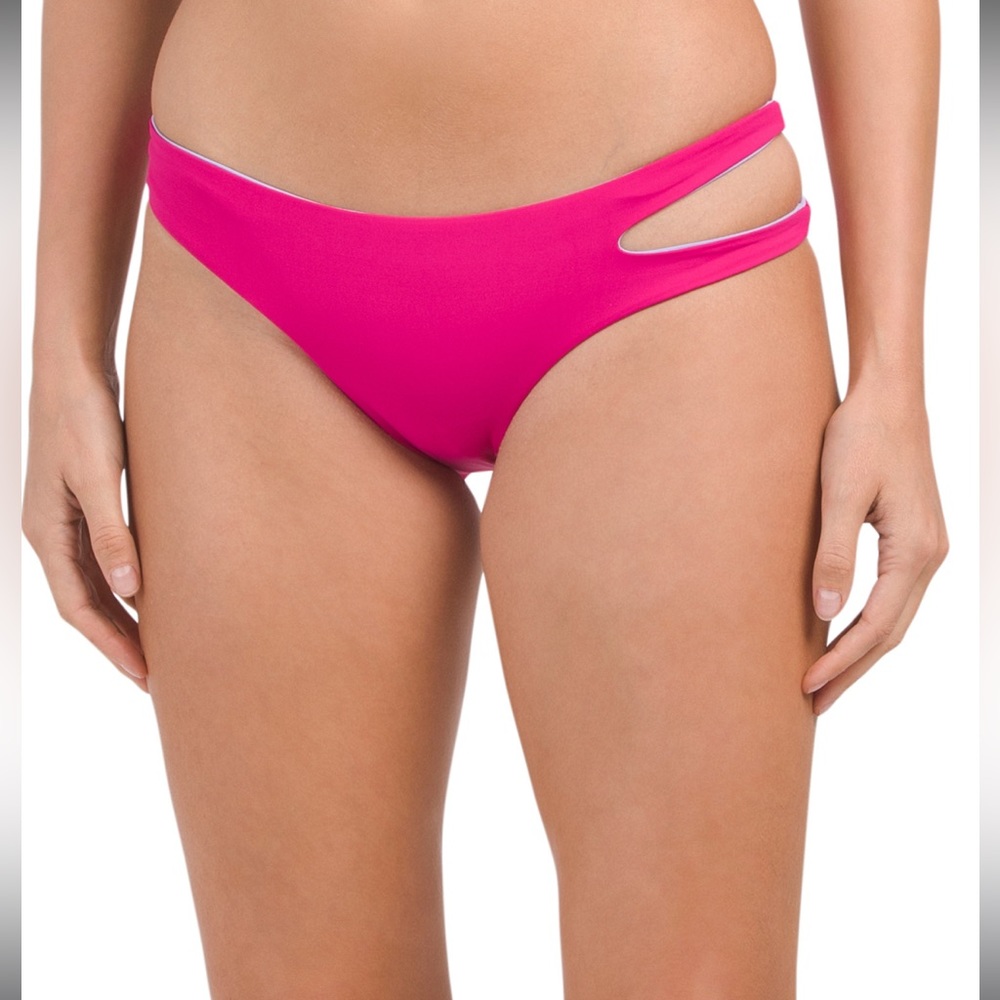 L Space made it the USA breaker swim classic bottoms
